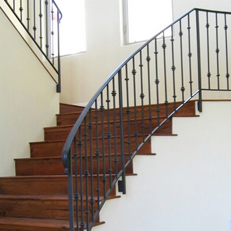 Pemasangan Railing Tangga